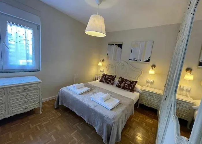 Oak Flat - Oakplaces *